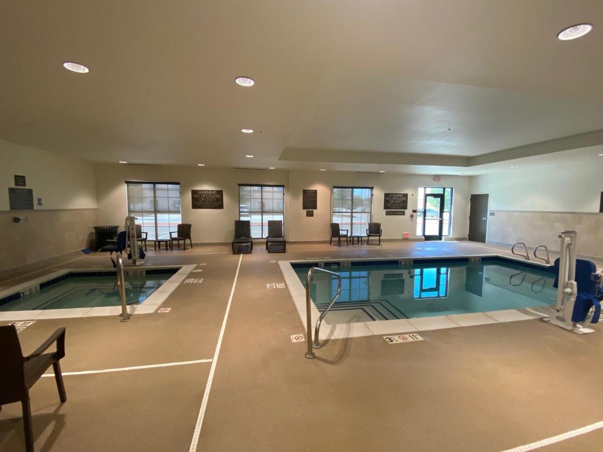 Comfort Suites Midland West Exteriör bild