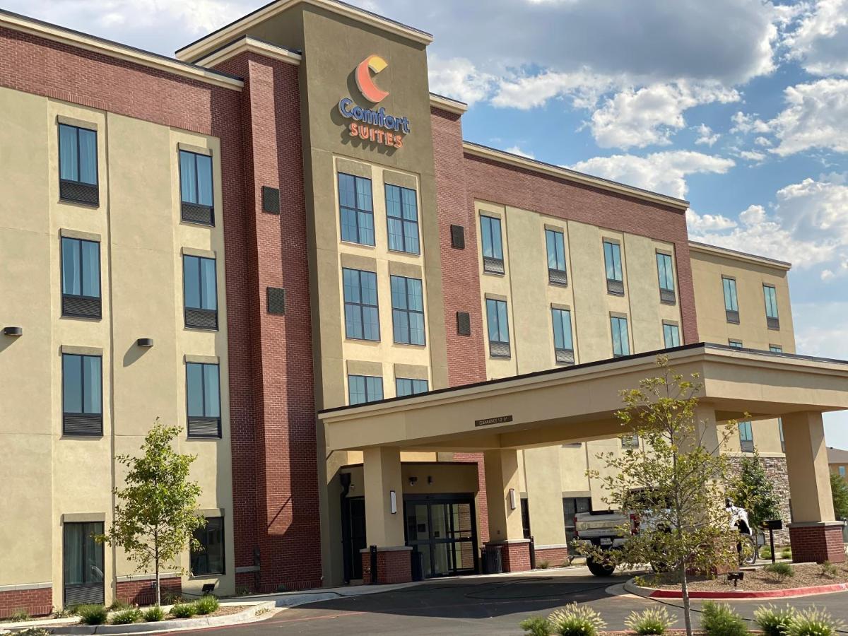 Comfort Suites Midland West Exteriör bild
